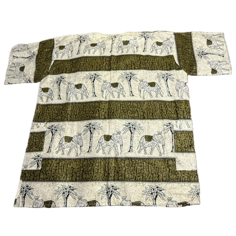 Handmade African Print Tunic with Elephant and Palm Tree Design Embroidered - Picture 2 of 9